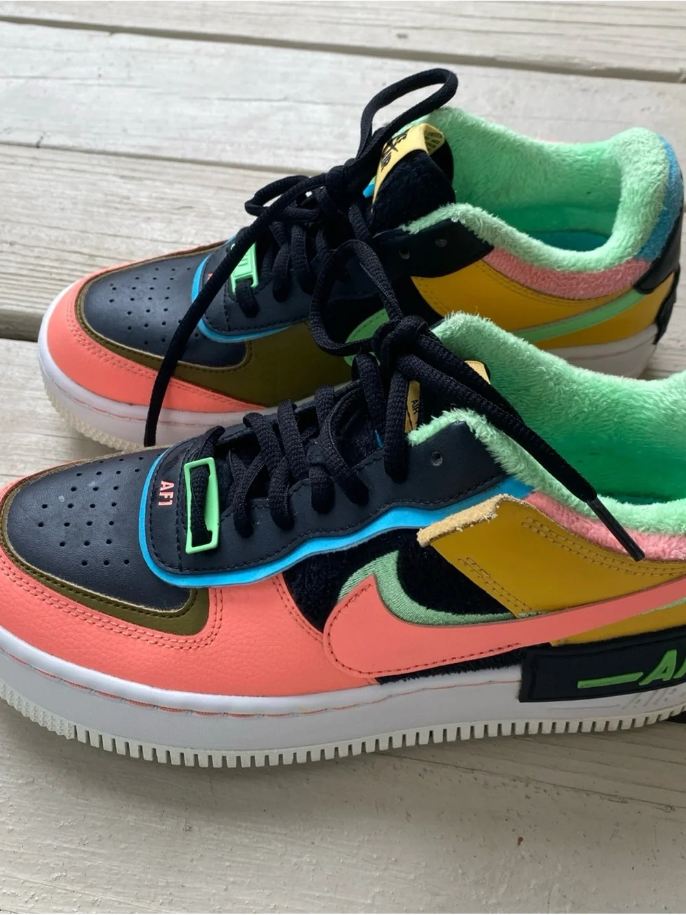 Nike Air Force 1 Shadow Multicolor Fleece Lined Women Size 8 Sneakers Kidcore